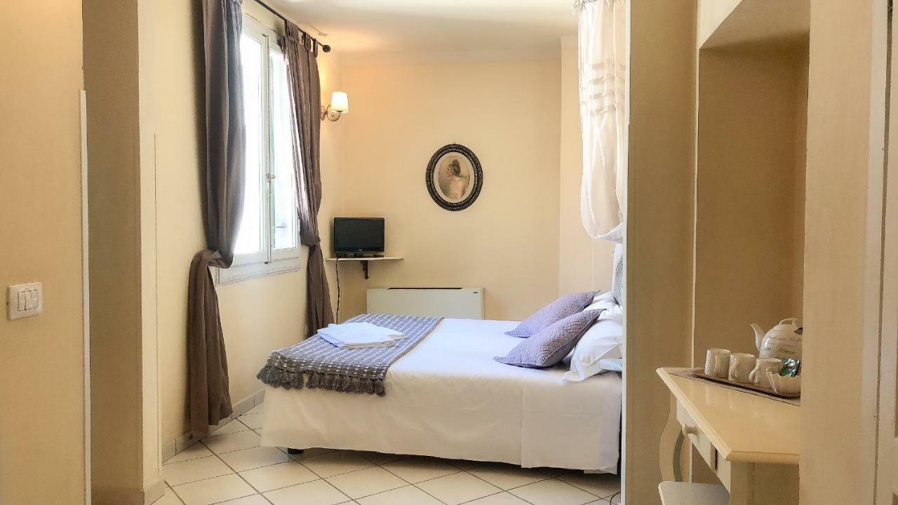 B&B Life Style Novecento Florenţa Exterior foto