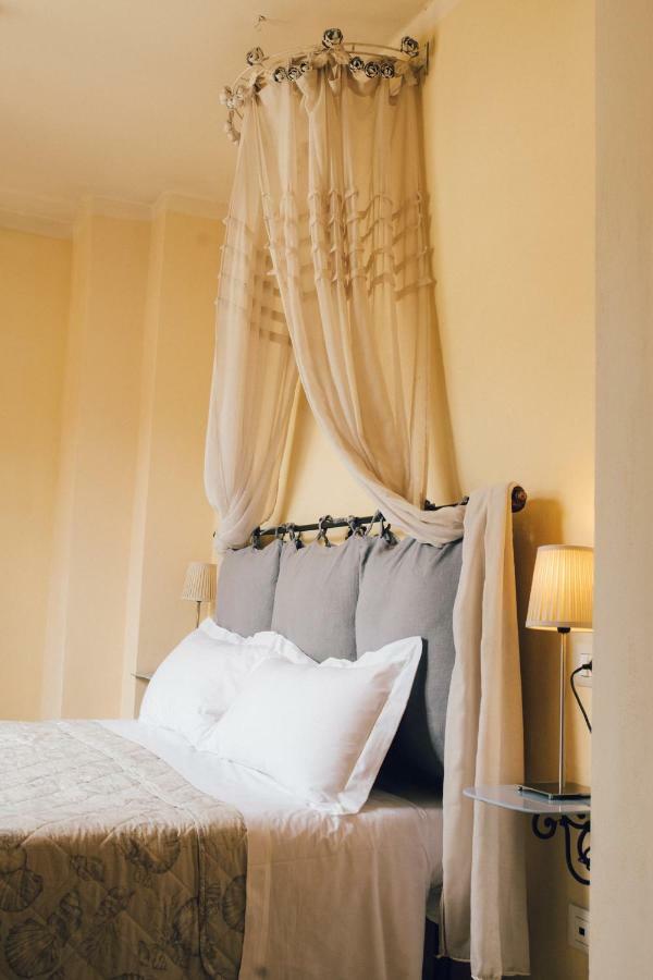 B&B Life Style Novecento Florenţa Exterior foto